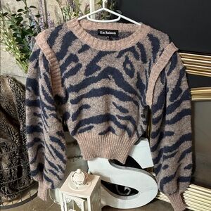 En Saison Women's Animal Print Sweater - Brown and Black